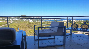 Moderno appartamento di lusso con vista panoramica vicino a Marina Botafoch e alla spiaggia di Talamanca