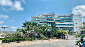 Appartamento a Marina Botafoch con vista su D'Alt Villa e sul mare