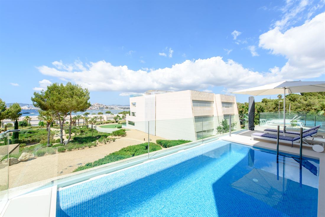 Appartamento di lusso in vendita a Es Pouet, Talamanca, Ibiza, Spagna.