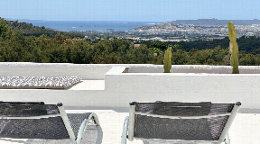 Splendida residenza a Can Furnet, Ibiza in vendita